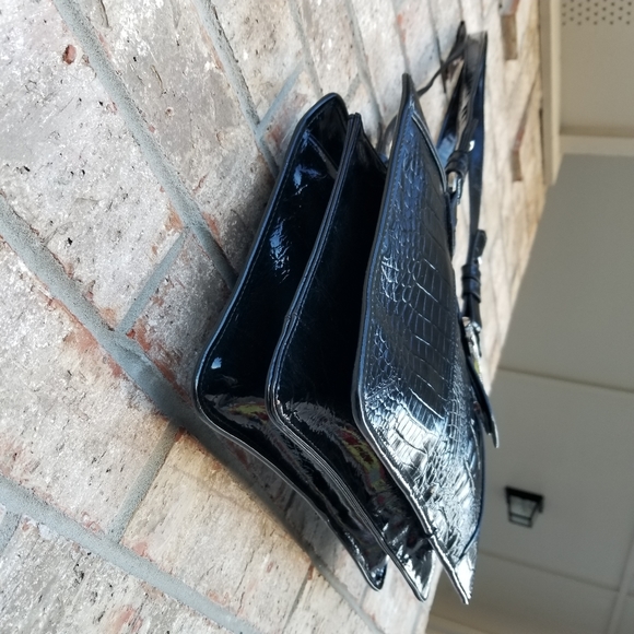 M. C. Marc Chantel Black Patent Croc Embossed Satchel Shoulder Bag Purse (15x9) - Picture 6 of 8
